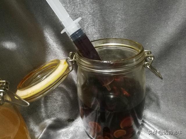 夏季開(kāi)餌：果酸小藥的5種用法，有一種會(huì )顛覆你對野釣的認知